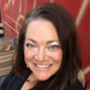 Meet your Posher, Jennie